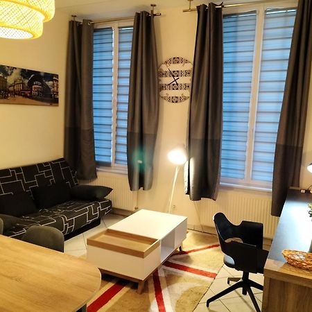 Appartement 4 personnes hyper centre en vieille ville au pied des remparts Boulogne-sur-Mer Extérieur photo
